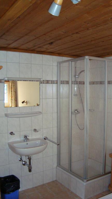 Gasthaus Falbesoner Apartamento Gschnitz Exterior foto