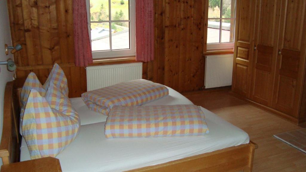Gasthaus Falbesoner Apartamento Gschnitz Habitación foto