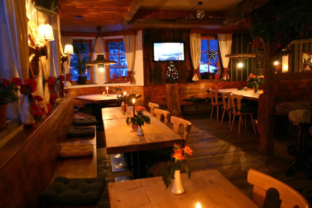 Gasthaus Falbesoner Apartamento Gschnitz Exterior foto