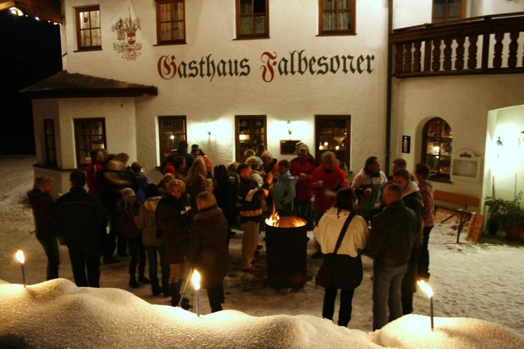 Gasthaus Falbesoner Apartamento Gschnitz Exterior foto
